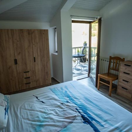 Sea Apartment Izola Esterno foto
